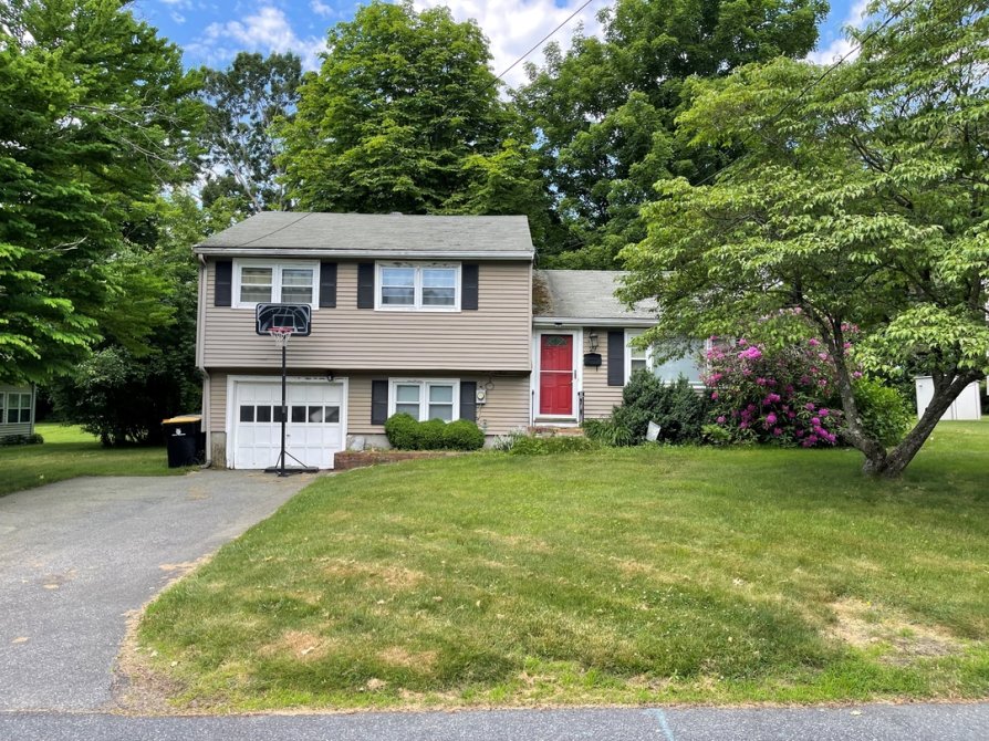 29 Foster Drive, Framingham, MA